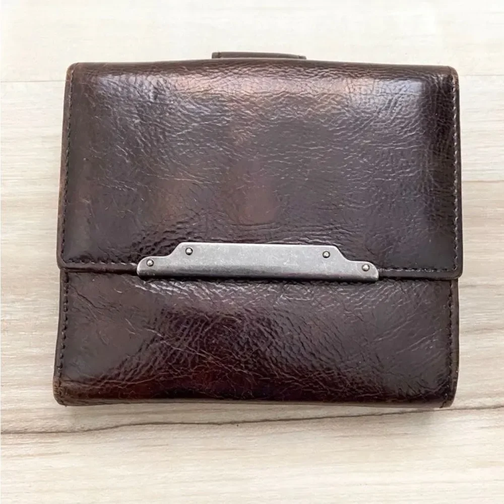 ⭐️Yves Saint Laurent⭐️ YSL *unisex* Brown Soft Leather Wallet